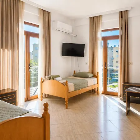 Bar Tirana Hotel 4*